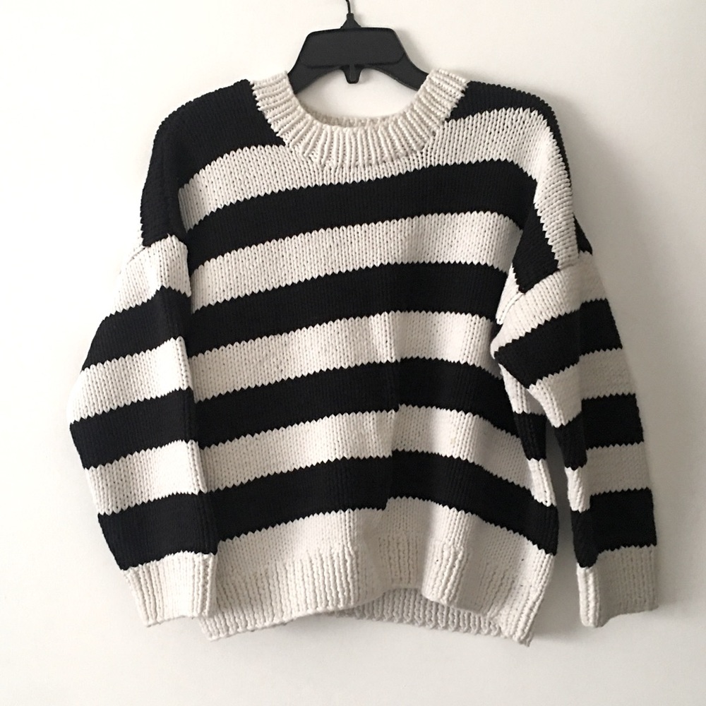 Black & Creme Striped H&M Sweater